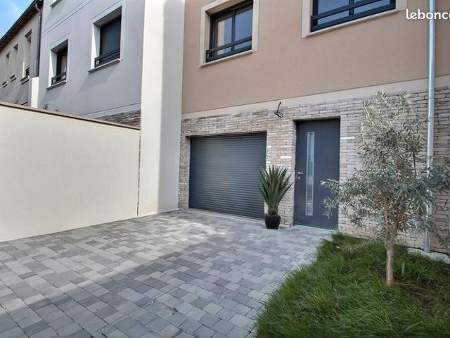 Maison 7 pièces 148 m²