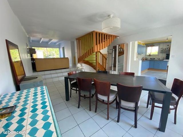 Maison 7 pièces 148 m²