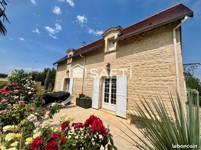 Maison 7 pièces 148 m²