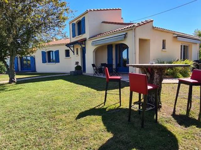 Maison 7 pièces 148 m²