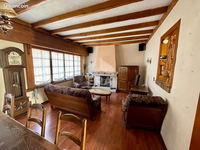Maison 7 pièces 148 m²