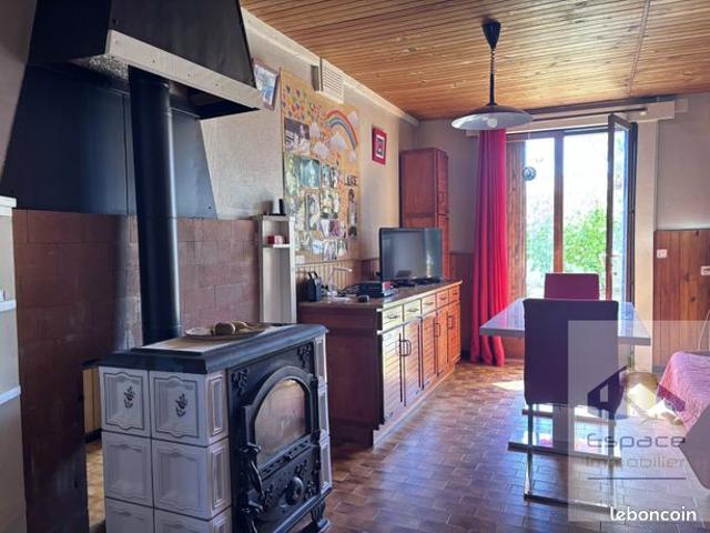 Maison 7 pièces 148 m²