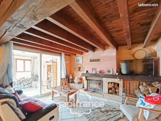 Maison 7 pièces 148 m²
