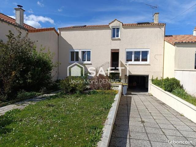 Maison 7 pièces 148 m²