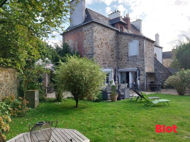 Maison 7 pièces 148 m²