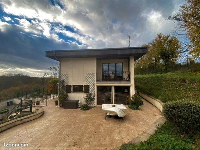 Maison 7 pièces 148 m²