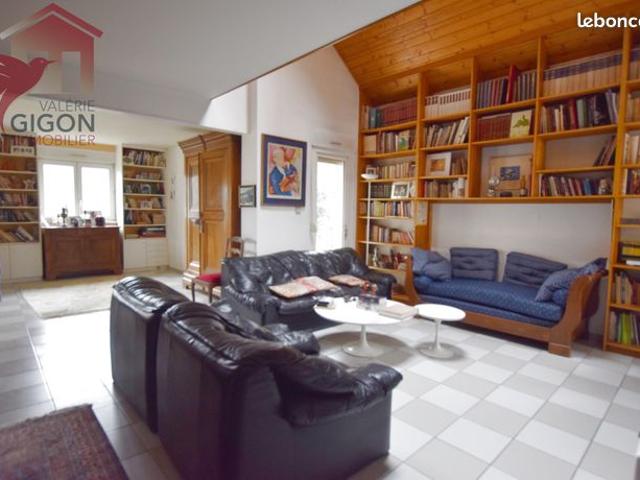 Maison 7 pièces 148 m²