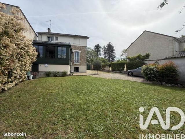 Maison 7 pièces 148 m²