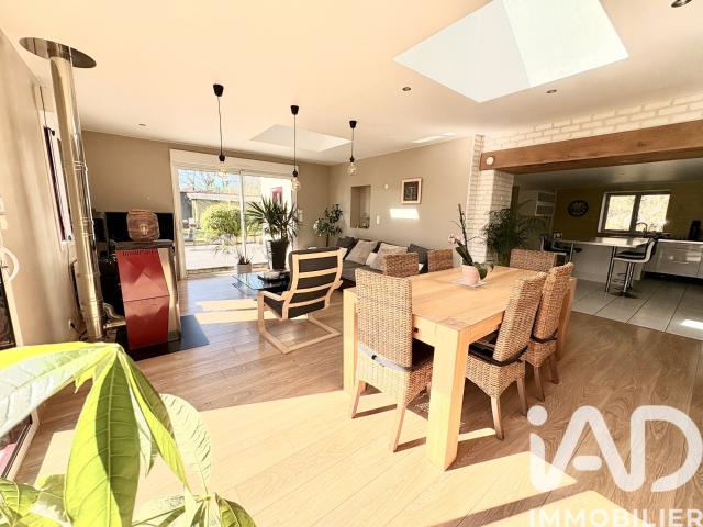Maison 7 pièces 148 m²