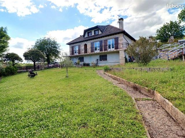 Maison 7 pièces 148 m²