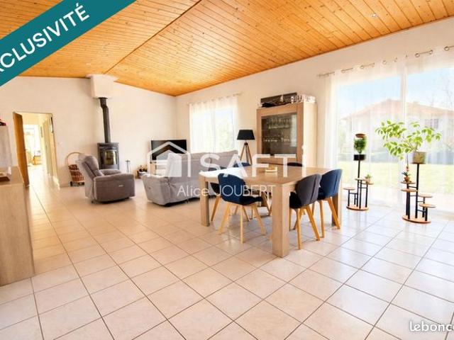 Maison 7 pièces 148 m²