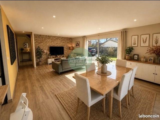 Maison 7 pièces 148 m²