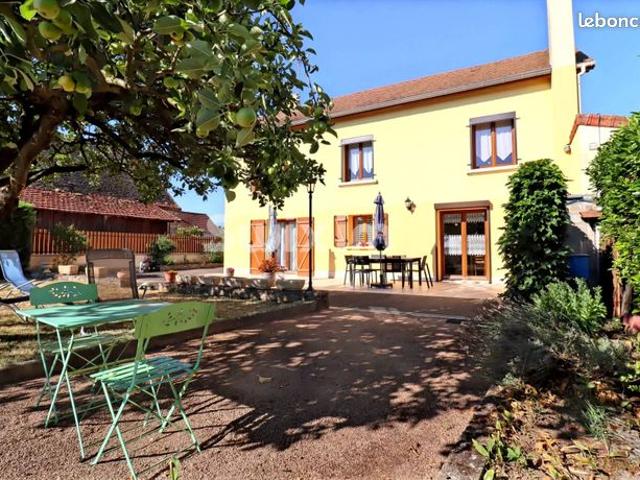 Maison 7 pièces 148 m²