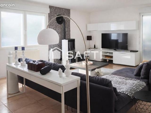 Maison 7 pièces 148 m²