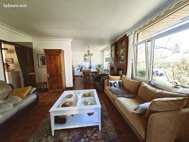 Maison 7 pièces 148 m²