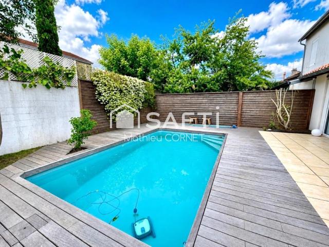 Maison 7 pièces 148 m²