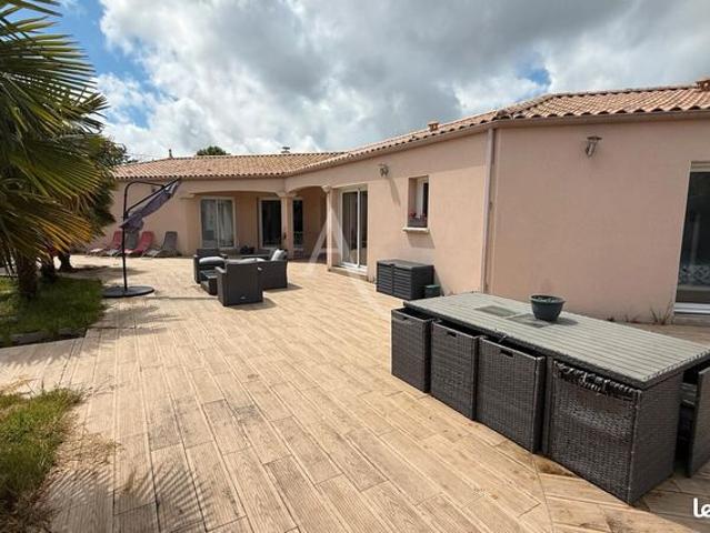 Maison 7 pièces 148 m²