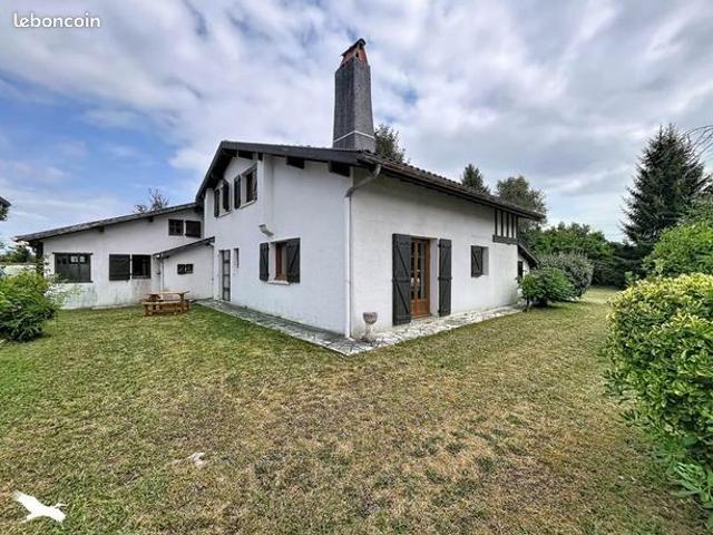 Maison 7 pièces 148 m²