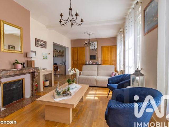 Maison 7 pièces 148 m²