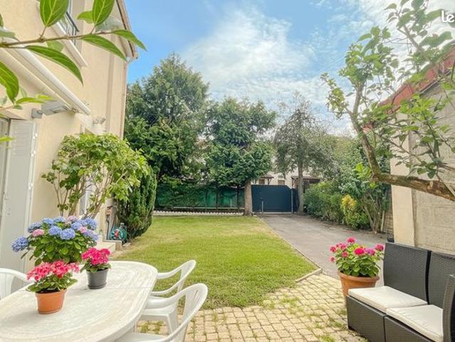 Maison 7 pièces 149 m²