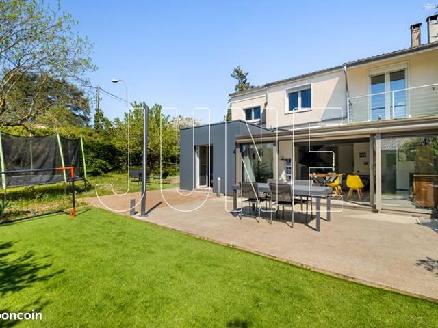 Maison 7 pièces 149 m²