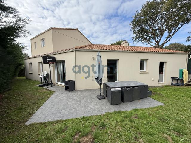 Maison 7 pièces 149 m²