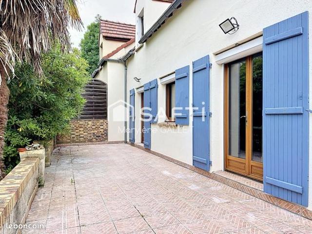 Maison 7 pièces 149 m²