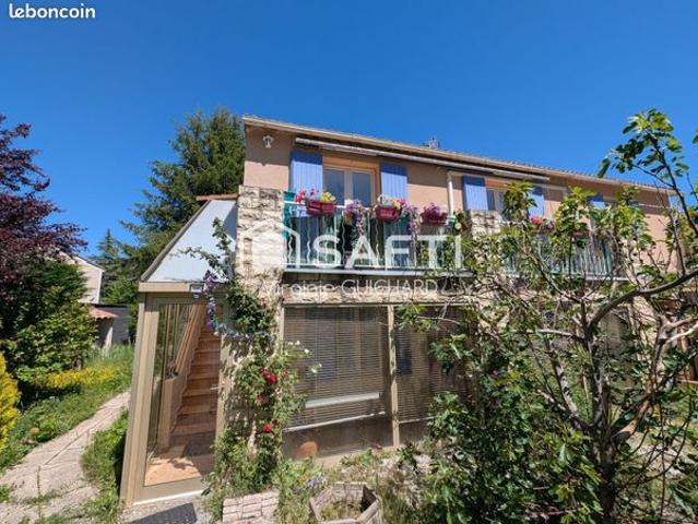 Maison 7 pièces 149 m²
