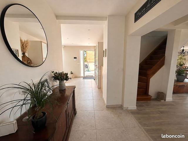 Maison 7 pièces 149 m²