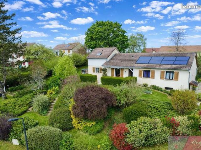 Maison 7 pièces 149 m²