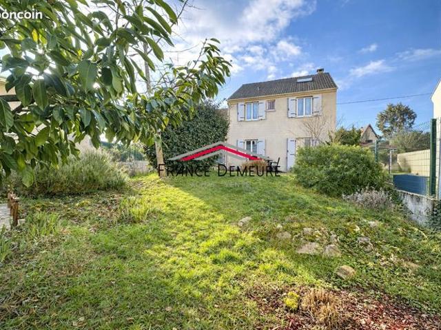Maison 7 pièces 140 m²