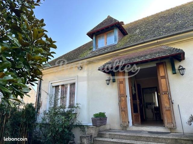 Maison 7 pièces 140 m²