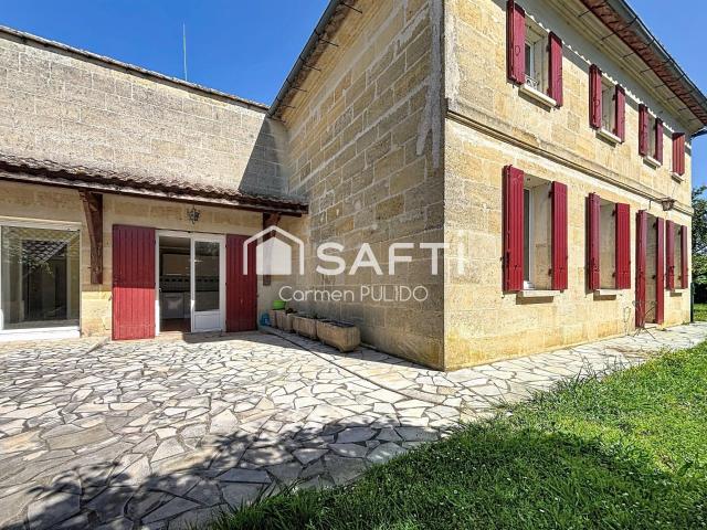 Maison 7 pièces 140 m²