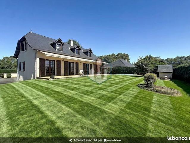 Maison 7 pièces 140 m²