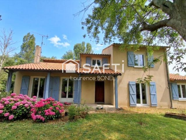 Maison 7 pièces 140 m²