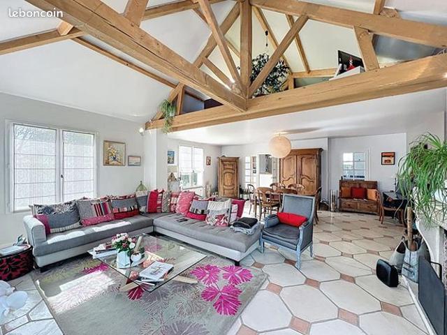 Maison 7 pièces 140 m²