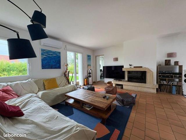 Maison 7 pièces 140 m²