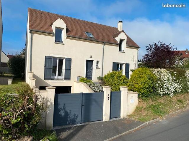 Maison 7 pièces 140 m²