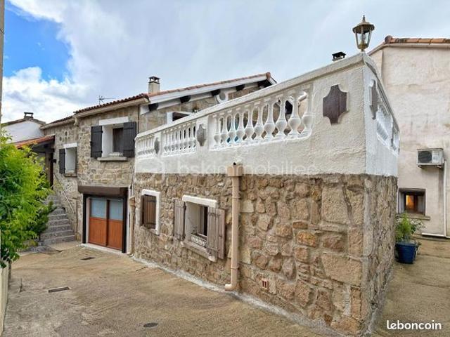 Maison 7 pièces 140 m²