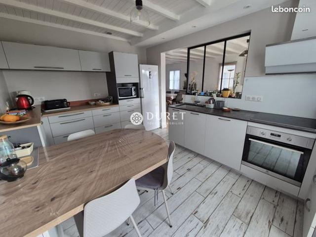 Maison 7 pièces 140 m²