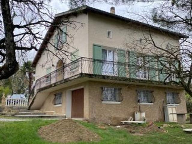 Maison 7 pièces 140 m²