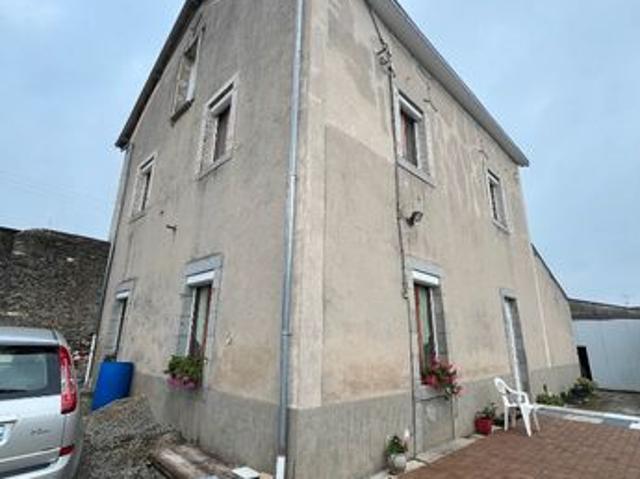 Maison 7 pièces 140 m²