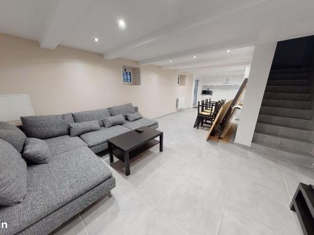 Maison 7 pièces 140 m²