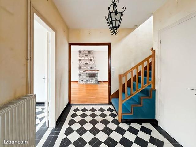 Maison 7 pièces 140 m²