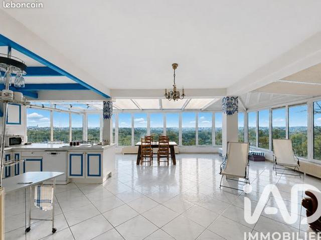 Maison 7 pièces 140 m²