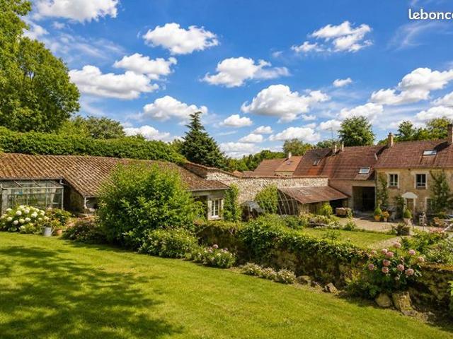 Maison 7 pièces 140 m²