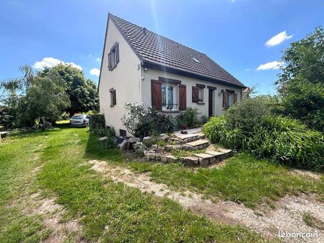 Maison 7 pièces 140 m²