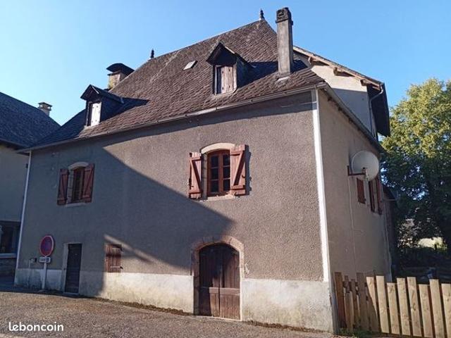 Maison 7 pièces 140 m²