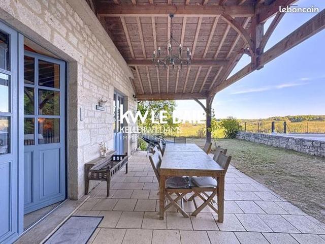 Maison 7 pièces 140 m²