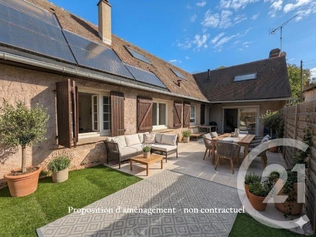 Maison 7 pièces 140 m²